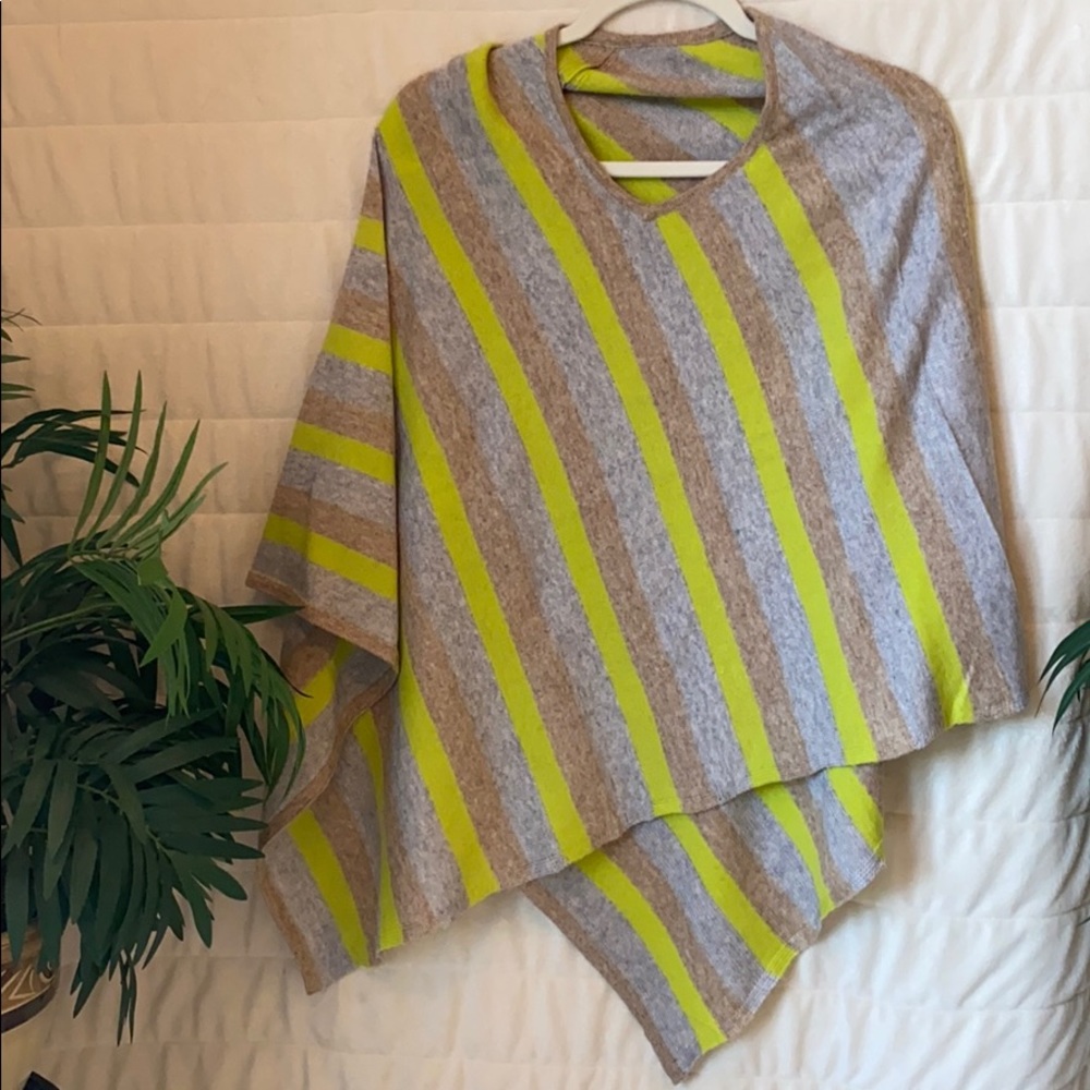 Handmade Wool Blend Poncho from India